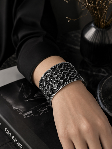 The-Chevron-Cuff (4)