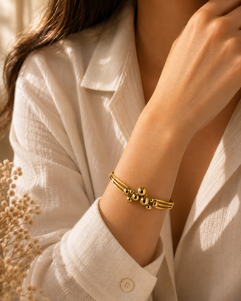 celeste-orb-cuff-bracelet4
