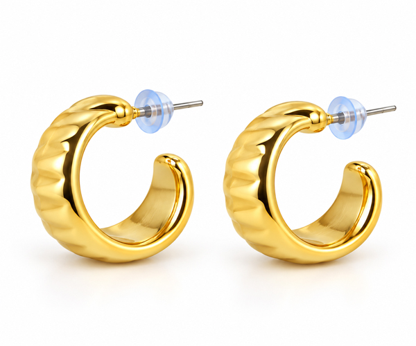 Ribbed-Crescent-Hoop-Korean-Earrings