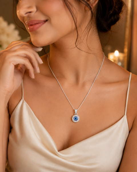 silver-tone-blue-eye-pendant-necklace